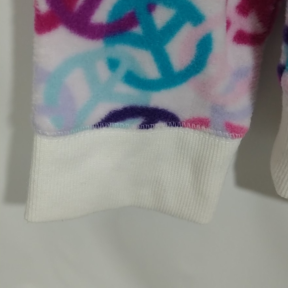 Girls Pullover Crew Neck Sweatshirt in a Medium - Picture 4 of 10